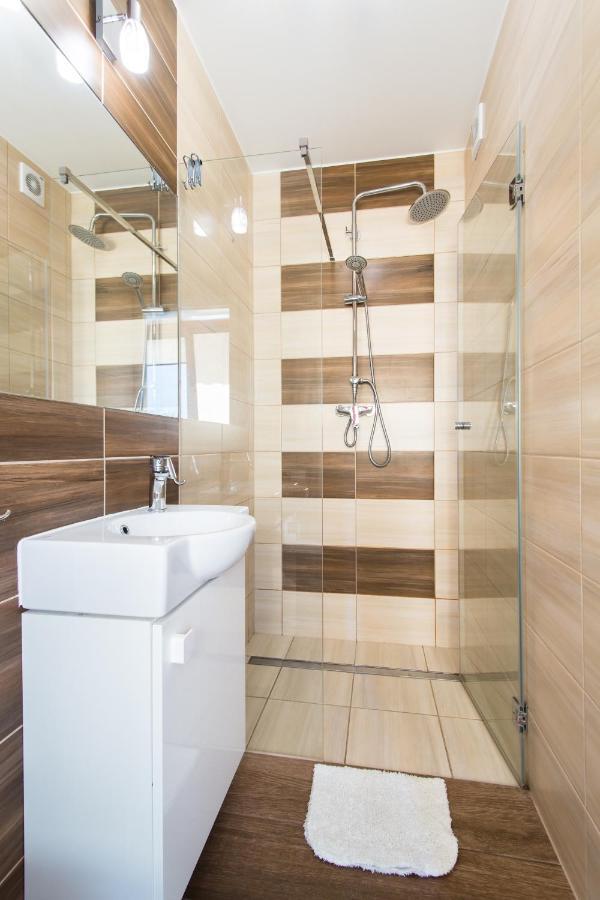 Apartamenty Robi Kolobrzeg Ngoại thất bức ảnh